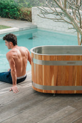 SWELL ARCTIC U – HOT & COLD PLUNGE TUB WITH CHILLER – PREMIUM CEDAR ICE BATH FOR ONE
