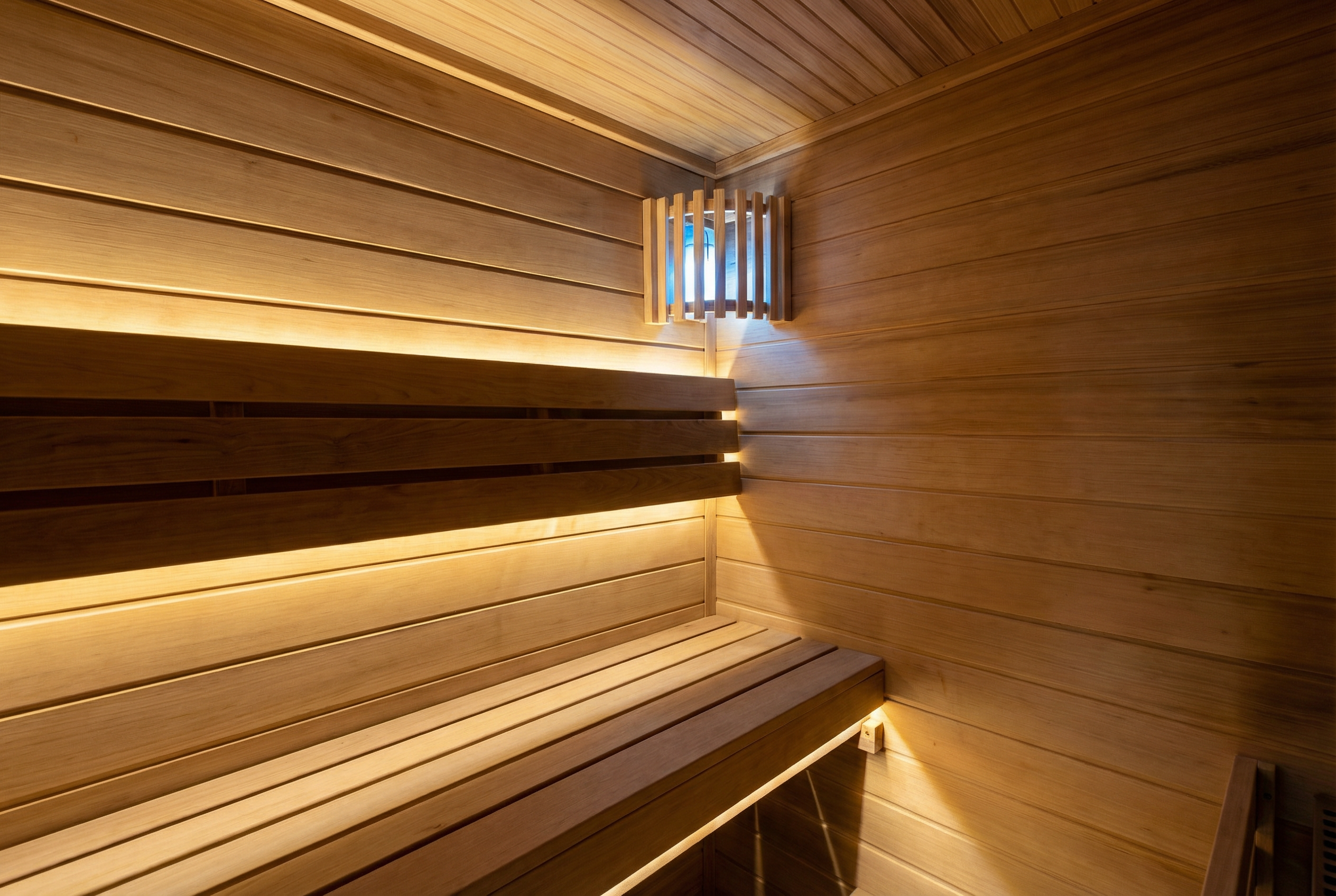 Swell White Retreat 4