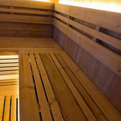 SWELL CUBE 6 – MODERN SQUARE SAUNA IN BLACK SPRUCE